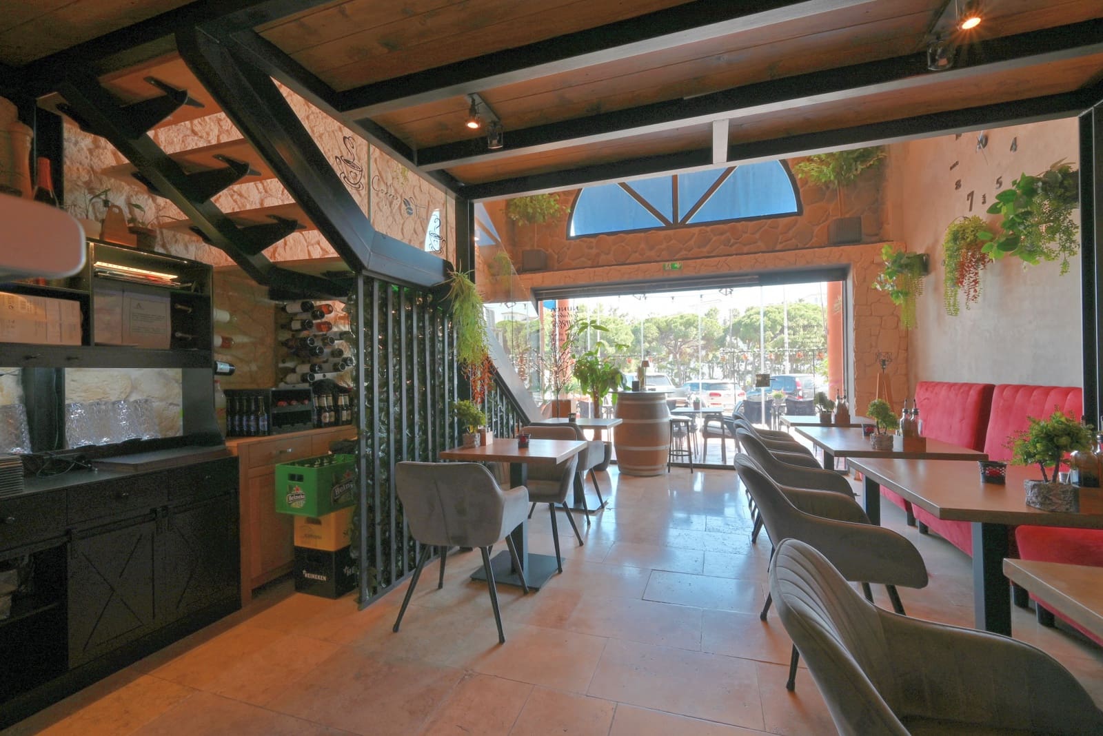 Restaurante/Bar para venda em Calahonda - 575 000 € (Ref: 9835046)