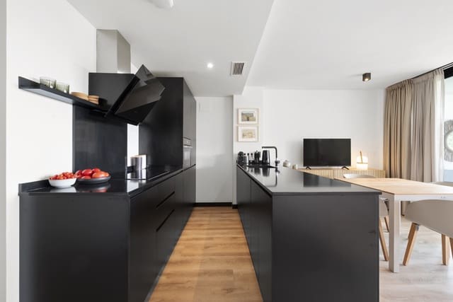 3 chambre Appartement à vendre à Mijas Costa, Mijas avec piscine garage - 399 000 € (Ref: 9835047)