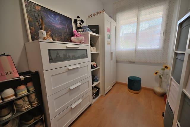 2 soverom Leilighet til salgs i Benalmádena med svømmebasseng garasje - € 332 850 (Ref: 9838799)