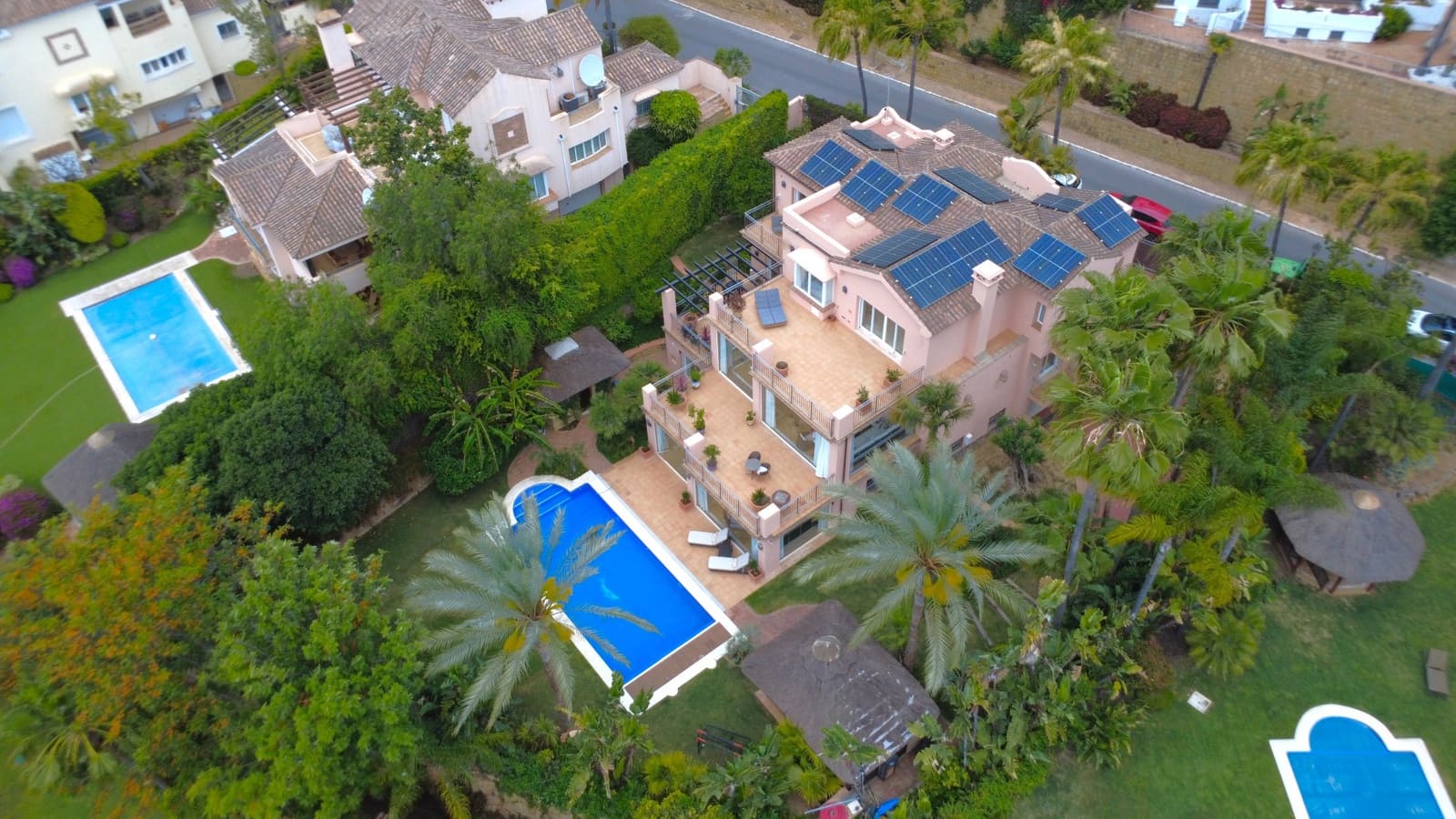5 chambre Villa/Maison à vendre à Marbella avec piscine garage - 2 995 000 € (Ref: 9848895)