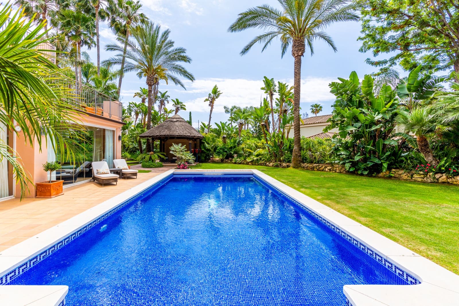5 chambre Villa/Maison à vendre à Marbella avec piscine garage - 2 995 000 € (Ref: 9848895)