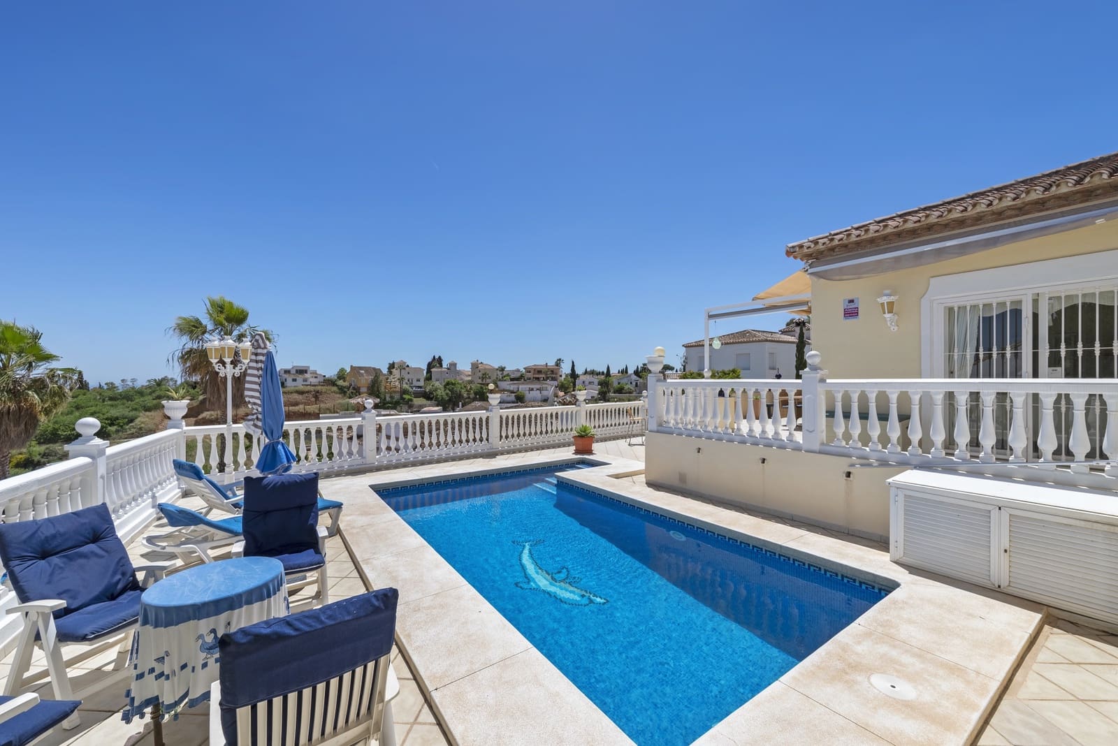 3 bedroom Villa for sale in Mijas Costa with pool garage - € 785,000 (Ref: 9848896)