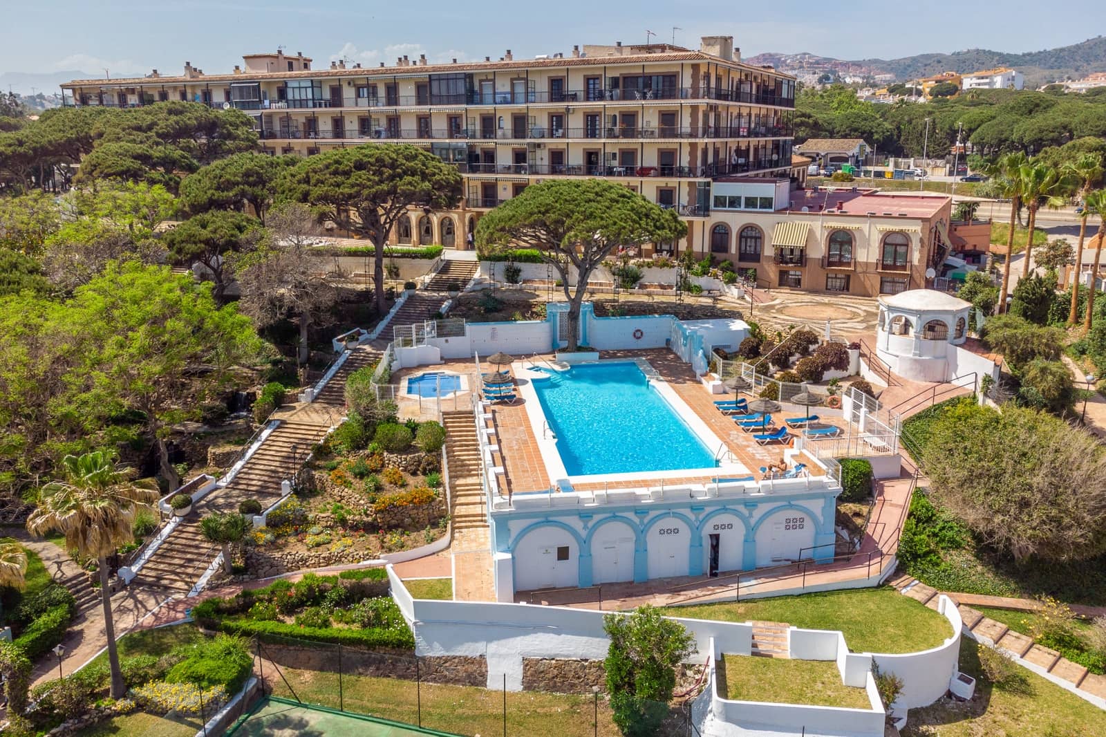 1 chambre Appartement à vendre à Calahonda avec piscine - 295 000 € (Ref: 9850783)