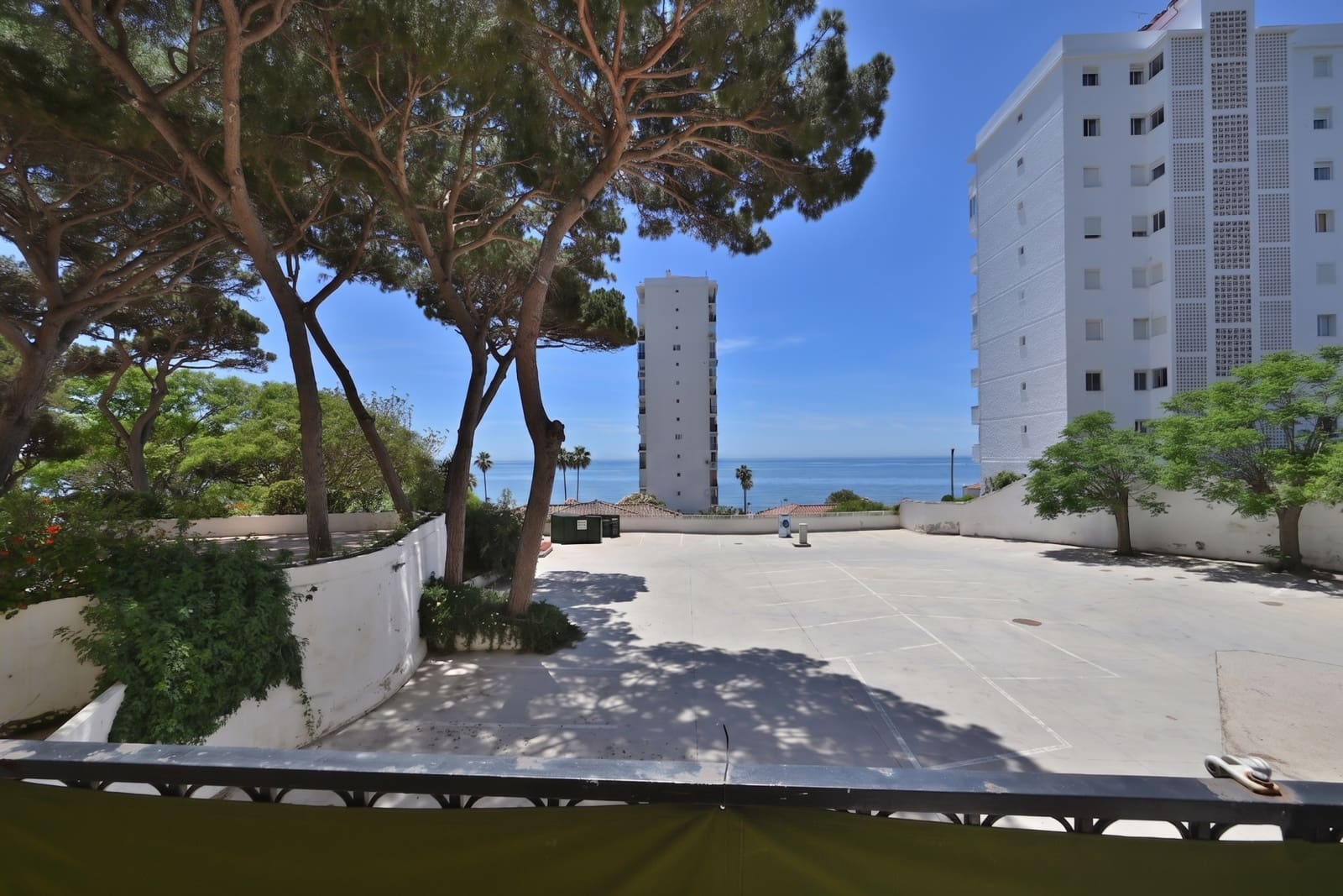 1 chambre Appartement à vendre à Calahonda avec piscine - 295 000 € (Ref: 9850783)