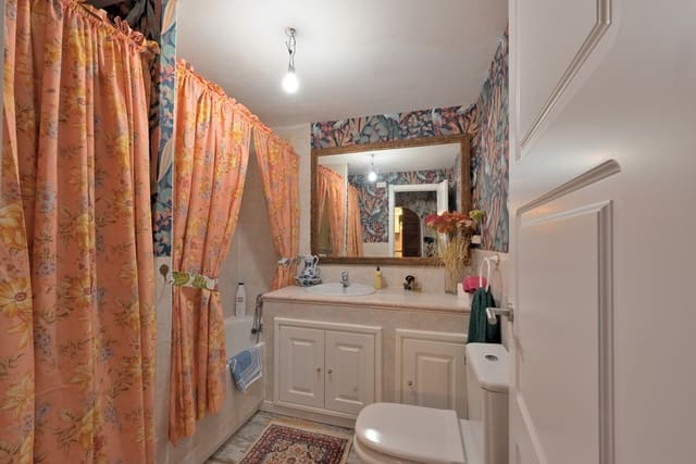 1 makuuhuone Huoneisto myytävänä paikassa Calahonda, Mijas mukana uima-altaan - 295 000 € (Ref: 9850783)