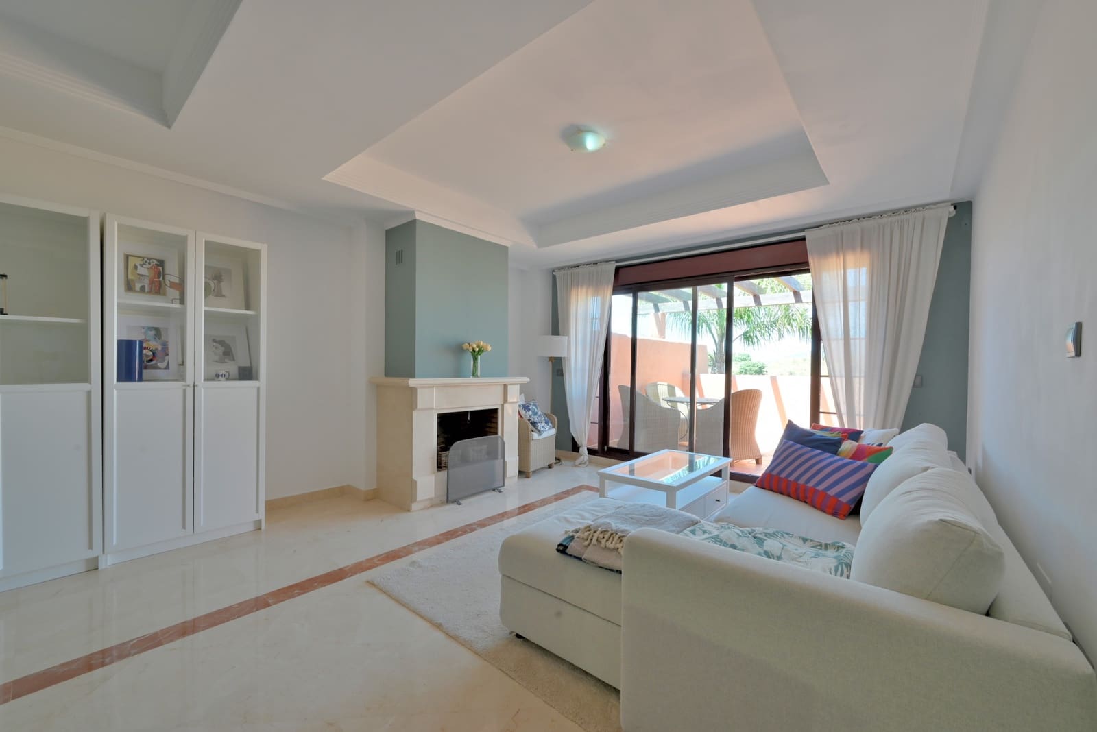 Ático de 2 habitaciones en Marbella en venta con piscina garaje - 365.000 € (Ref: 9850784)