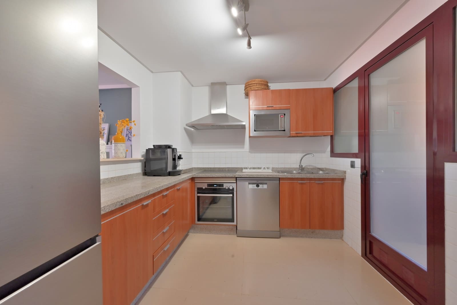 Ático de 2 habitaciones en Marbella en venta con piscina garaje - 365.000 € (Ref: 9850784)