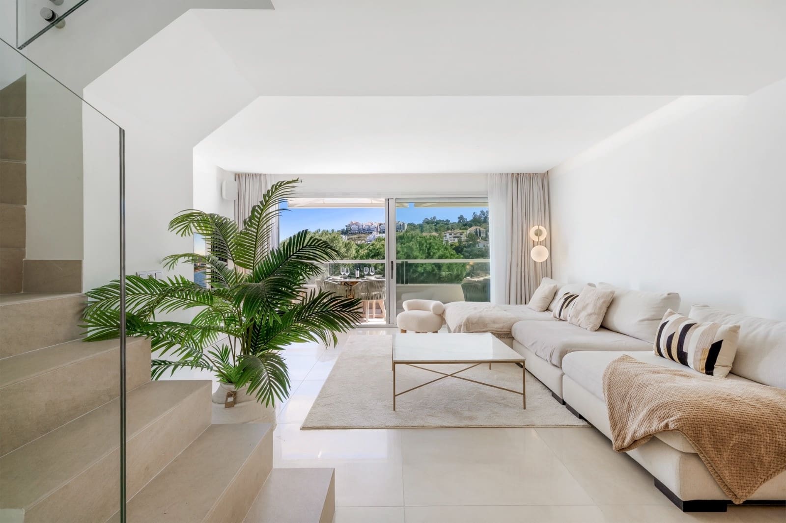 3 bedroom Penthouse for sale in Mijas Costa with pool garage - € 765,000 (Ref: 9854727)