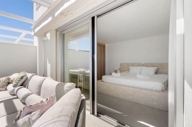 3 quarto Penthouse para venda em Mijas Costa, Mijas com piscina garagem - 765 000 € (Ref: 9854727)