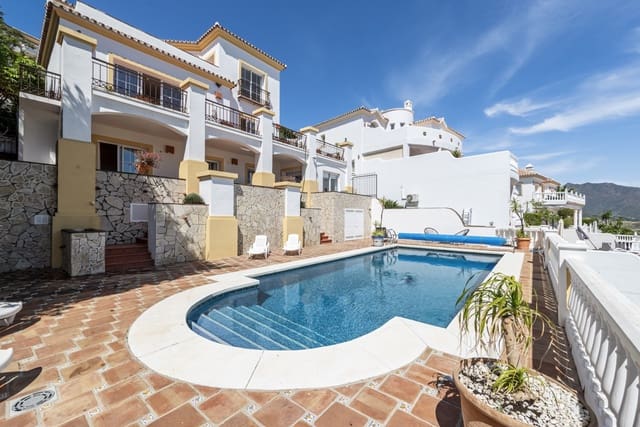 5 camera da letto Villa in vendita in Mijas Costa, Mijas con piscina garage - 1.450.000 € (Rif: 9858975)