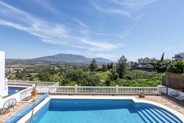5 camera da letto Villa in vendita in Mijas Costa, Mijas con piscina garage - 1.450.000 € (Rif: 9858975)