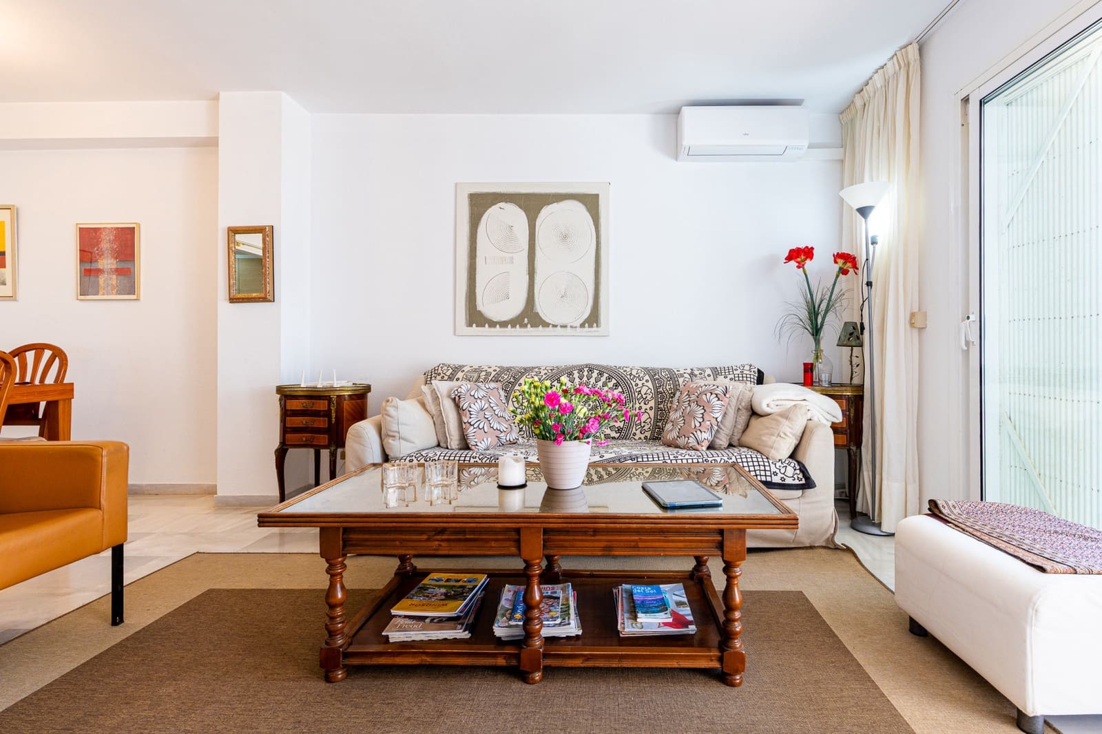 2 bedroom Apartment for sale in Calahonda with pool garage - € 575,000 (Ref: 9858977)