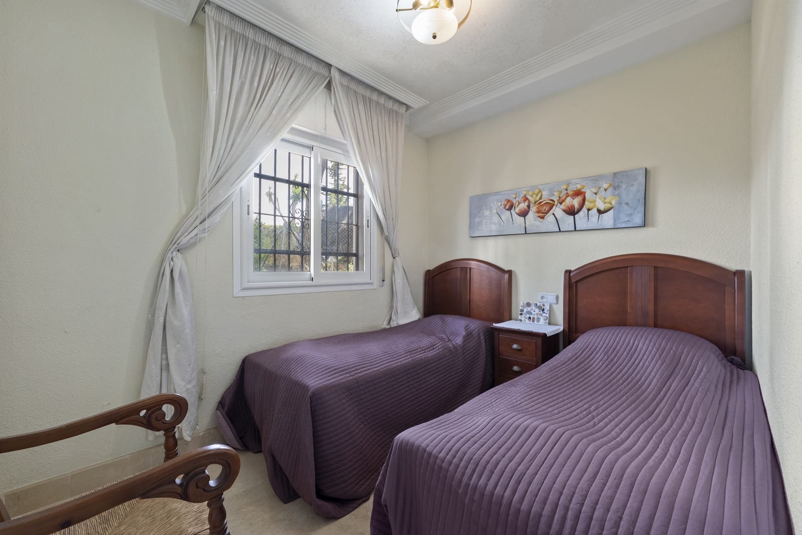 4 bedroom Townhouse for sale in Calahonda with pool garage - € 525,000 (Ref: 9858978)