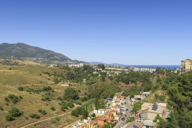 4 soverom Villa til salgs i Mijas Costa, Mijas med svømmebasseng garasje - € 750 000 (Ref: 9861390)