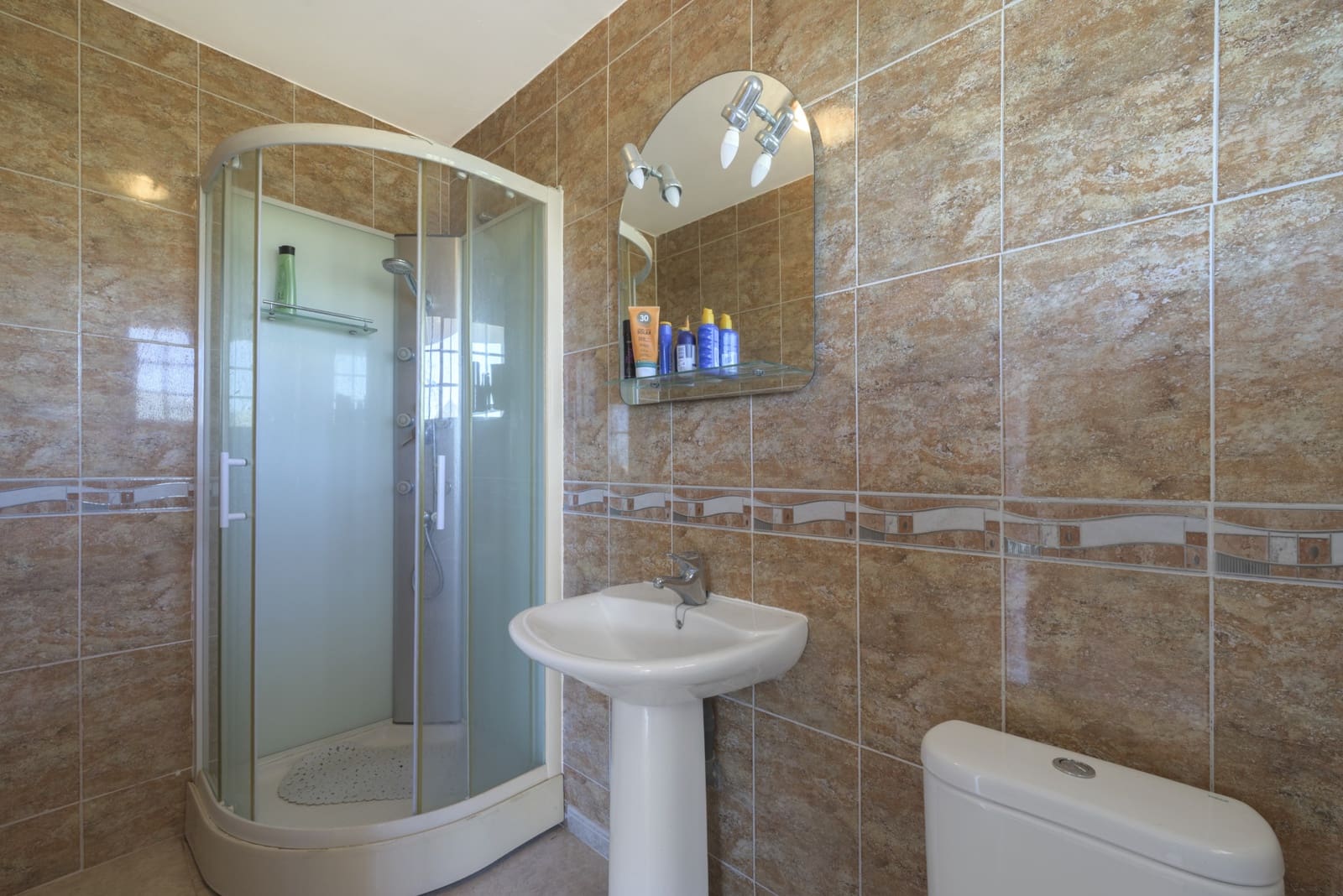 4 soverom Villa til salgs i Mijas Costa med svømmebasseng garasje - € 750 000 (Ref: 9861390)
