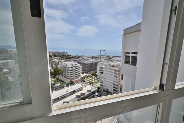 1 sypialnia Apartament na sprzedaż w Benalmádena z basenem - 350 000 € (Ref: 9861391)