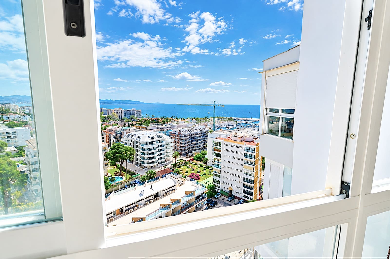 1 quarto Apartamento para venda em Benalmadena com piscina garagem - 349 500 € (Ref: 9861391)