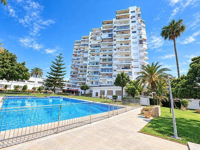 1 Zimmer Apartment zu verkaufen in Benalmádena mit Pool Garage - 349.500 € (Ref: 9861391)