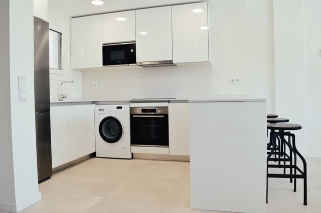 4 slaapkamer Huis te koop in La Cala de Mijas, Mijas met zwembad garage - € 850.000 (Ref: 9868061)
