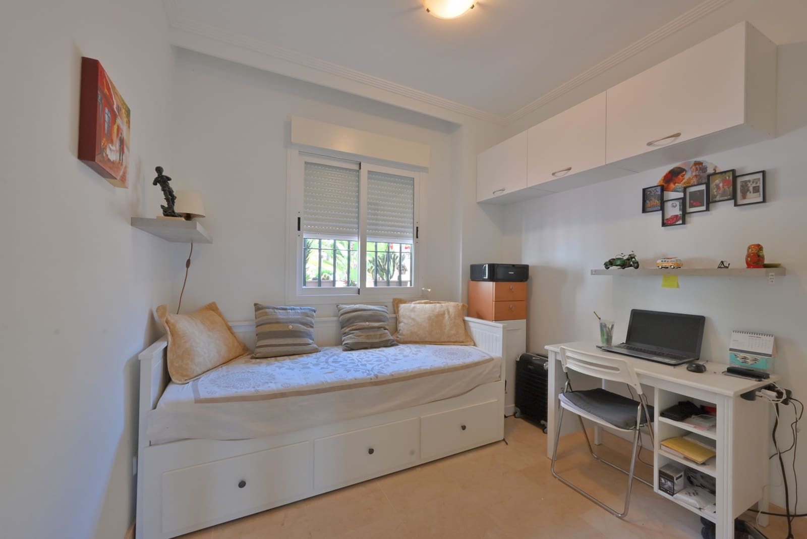 2 makuuhuone Huoneisto myytävänä paikassa La Cala de Mijas mukana uima-altaan 
autotalli - 295 000 € (Ref: 9868062)