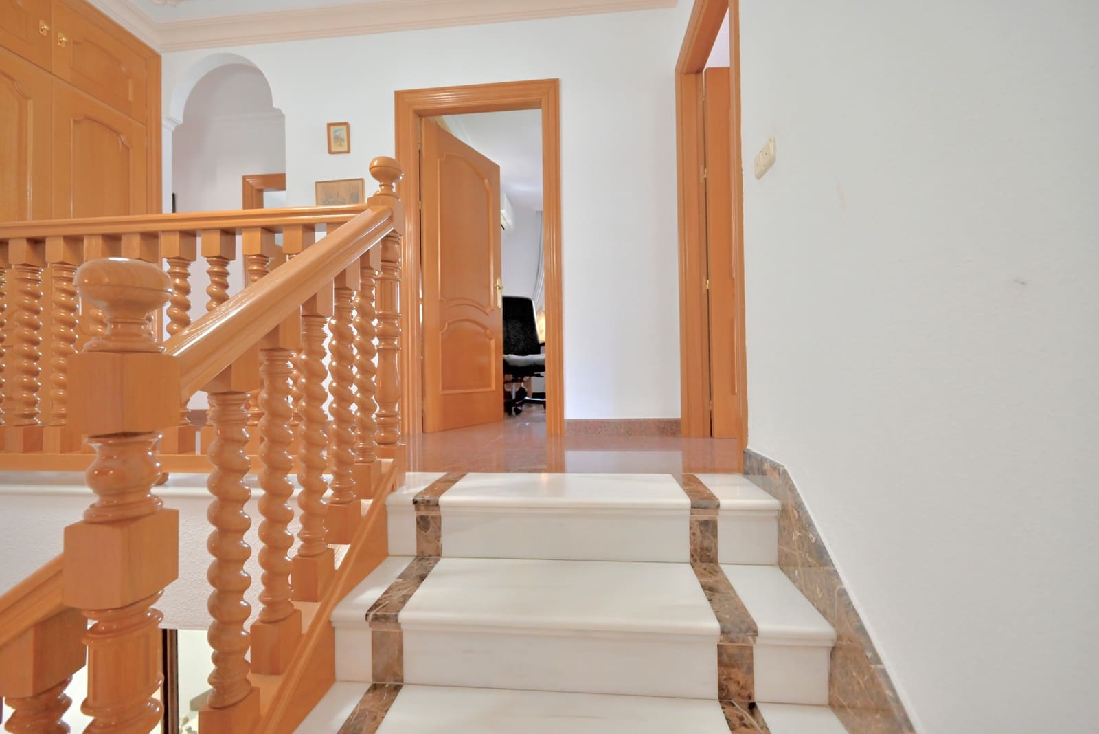 5 bedroom Townhouse for sale in Fuengirola - € 895,000 (Ref: 9868063)
