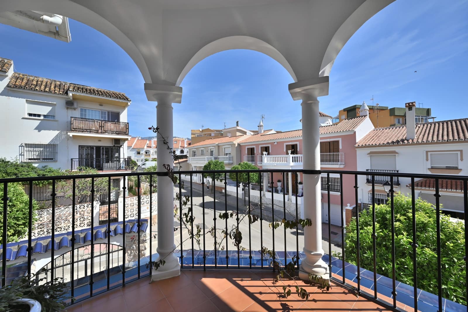 5 bedroom Townhouse for sale in Fuengirola - € 895,000 (Ref: 9868063)