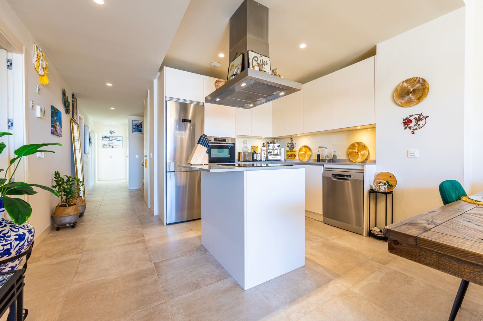 3 sypialnia Apartament na sprzedaż w La Cala de Mijas z basenem garażem - 725 000 € (Ref: 9880458)