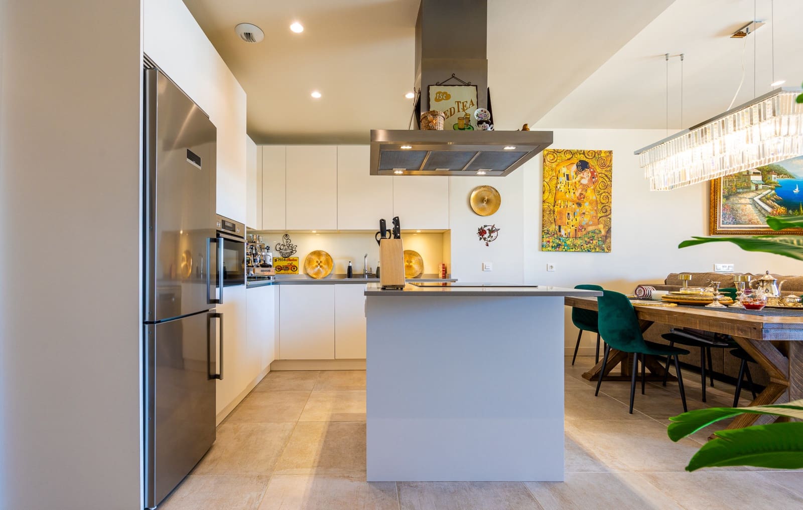 3 sypialnia Apartament na sprzedaż w La Cala de Mijas z basenem garażem - 725 000 € (Ref: 9880458)