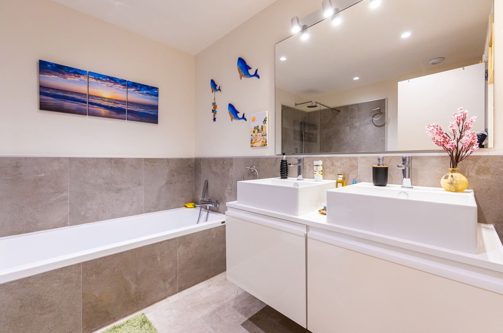3 sypialnia Apartament na sprzedaż w La Cala de Mijas z basenem garażem - 725 000 € (Ref: 9880458)