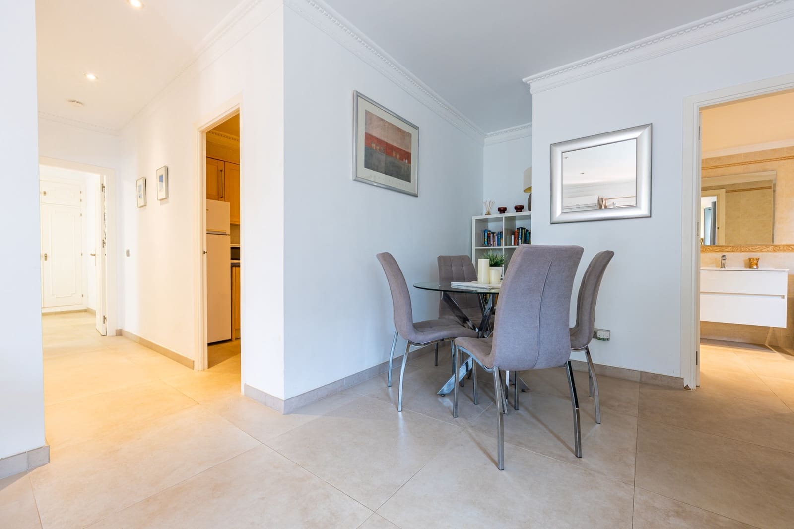 6 soverom Villa til salgs i Calahonda med svømmebasseng garasje - € 1 490 000 (Ref: 9891528)