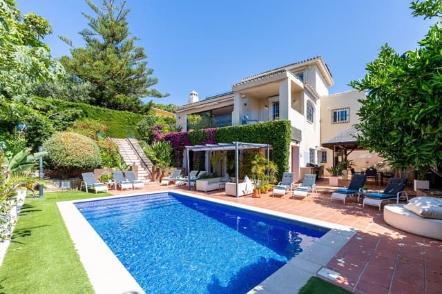 Chalet de 6 habitaciones en Calahonda, Mijas en venta con piscina garaje - 1.490.000 € (Ref: 9891528)