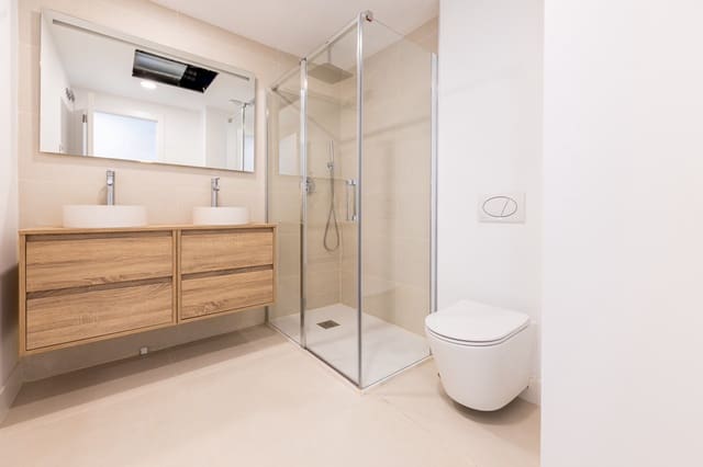 2 slaapkamer Appartement te koop in Benalmádena met zwembad garage - € 495.000 (Ref: 9891529)