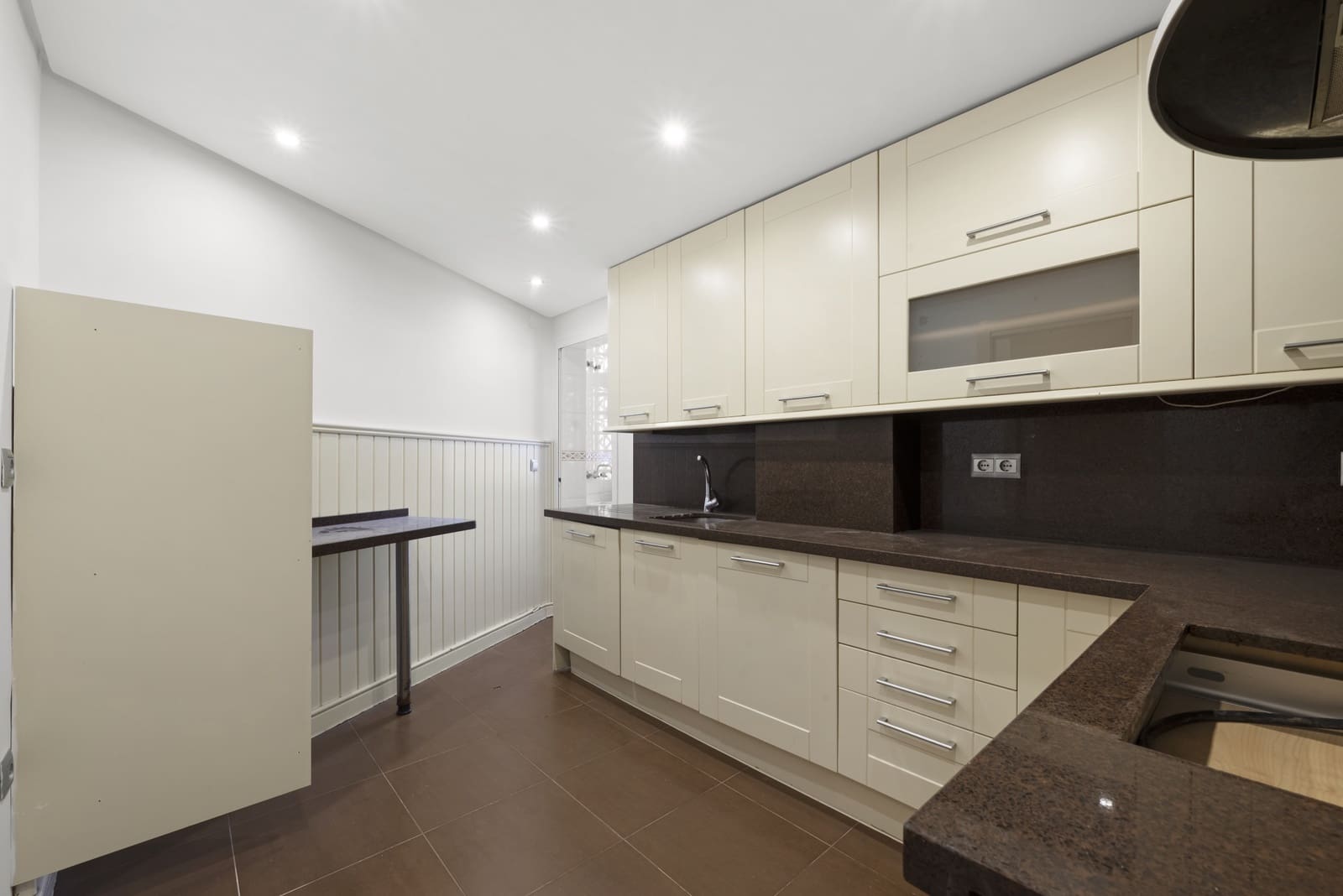 3 sypialnia Apartament na sprzedaż w Benalmadena Costa z basenem garażem - 395 000 € (Ref: 9891530)