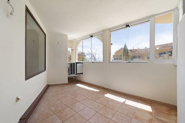 3 soverom Leilighet til salgs i Benalmadena Costa, Benalmádena med svømmebasseng garasje - € 395 000 (Ref: 9891530)