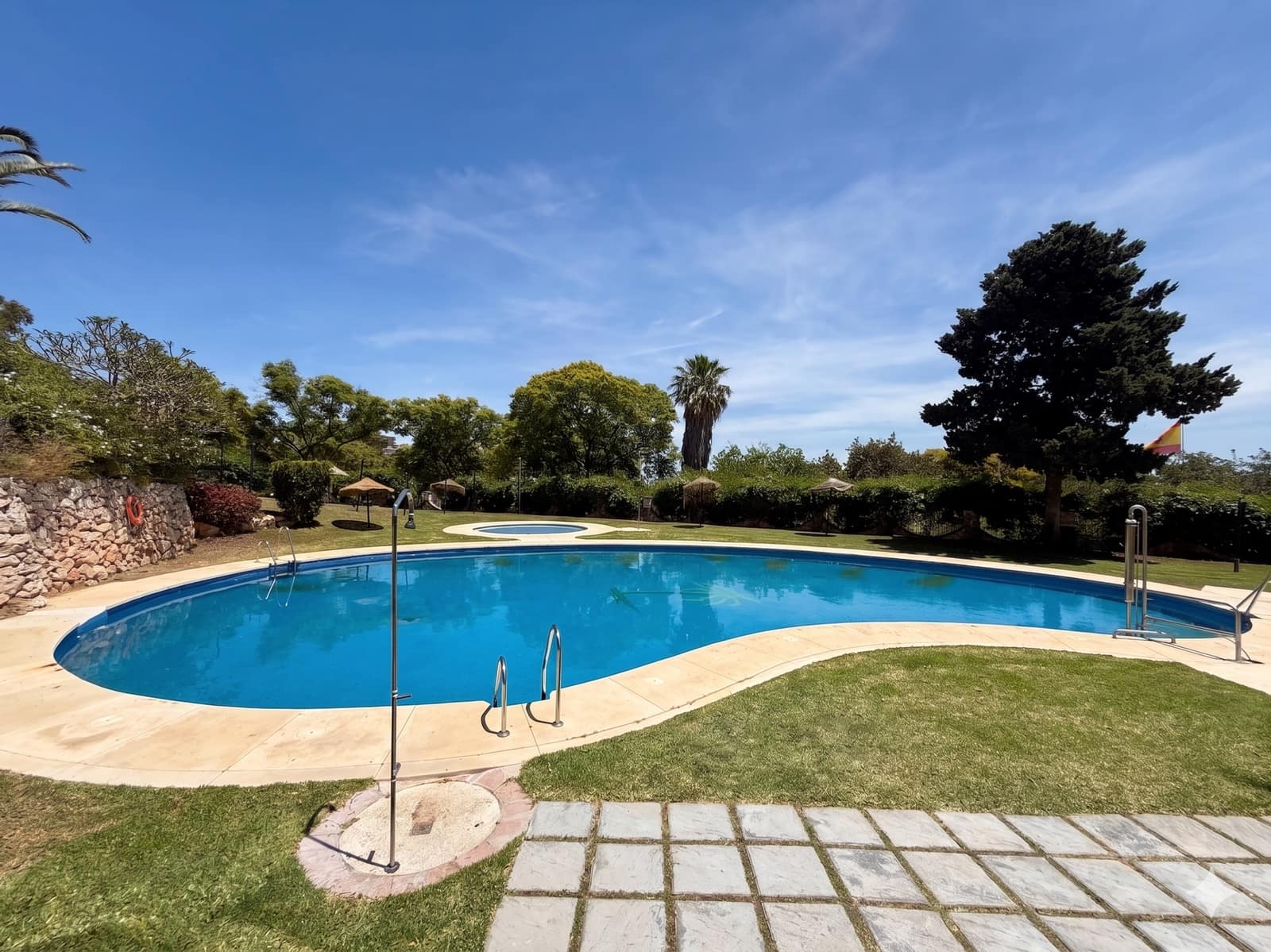 3 sypialnia Apartament na sprzedaż w Benalmadena Costa z basenem garażem - 395 000 € (Ref: 9891530)