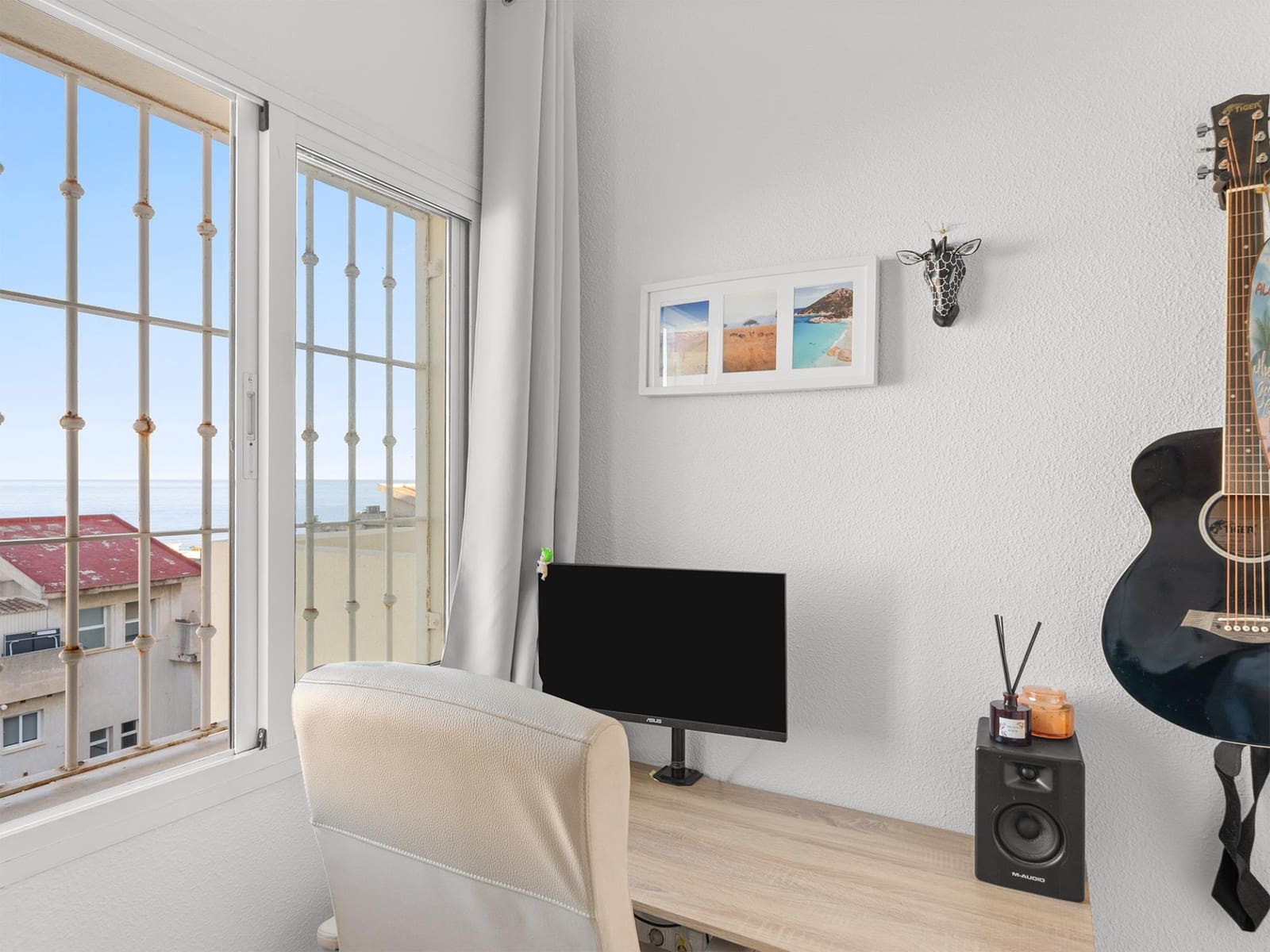 2 bedroom Apartment for sale in Torrequebrada with pool - € 420,500 (Ref: 9898607)