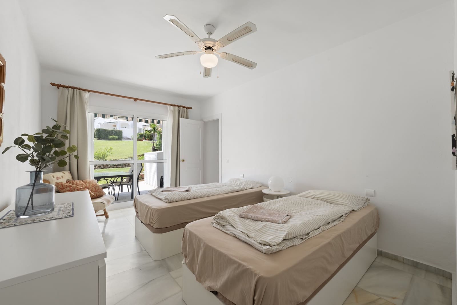 3 Zimmer Villa zu verkaufen in Calahonda mit Pool - 535.000 € (Ref: 9898608)