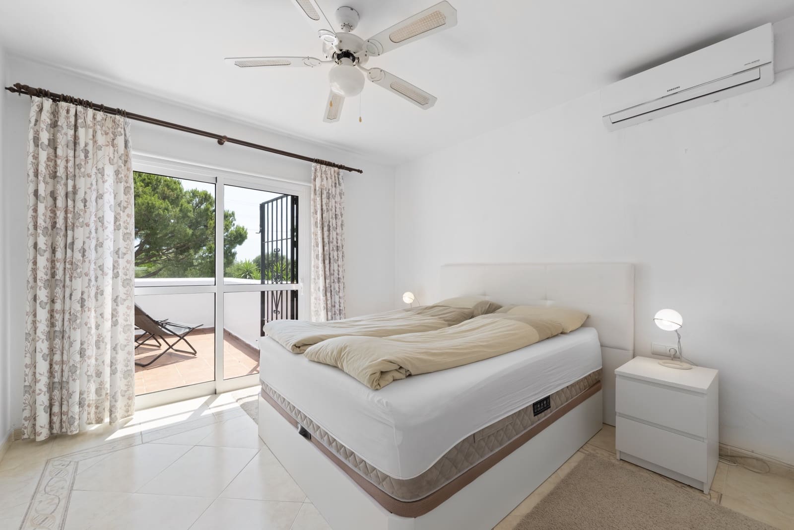 3 Zimmer Villa zu verkaufen in Calahonda mit Pool - 535.000 € (Ref: 9898608)