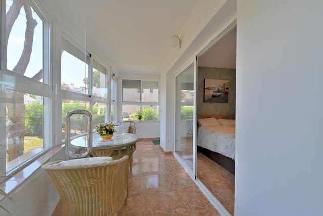 2 soverom Leilighet til salgs i Calahonda, Mijas med svømmebasseng - € 295 000 (Ref: 9902682)