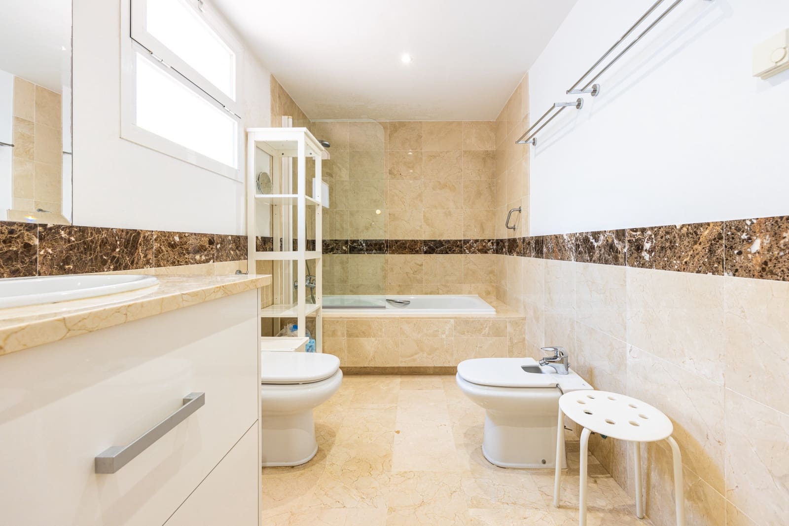 2 soverom Penthouse til salgs i Calahonda med svømmebasseng garasje - € 495 000 (Ref: 9916407)