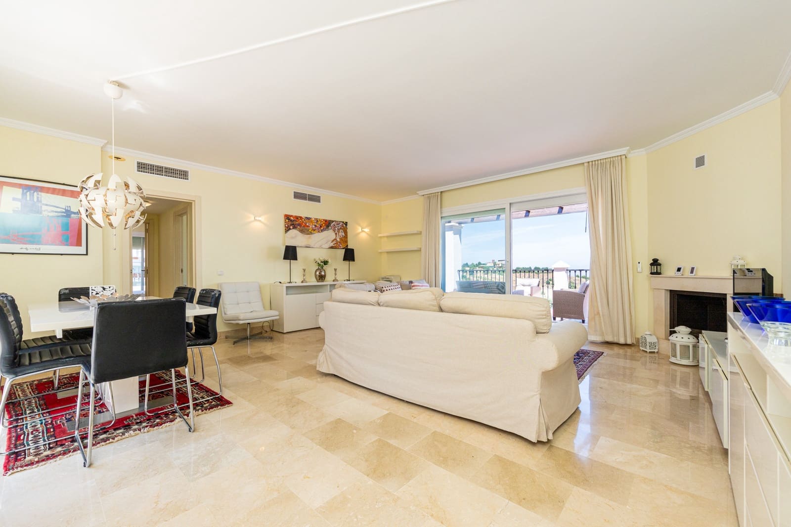 2 soverom Penthouse til salgs i Calahonda med svømmebasseng garasje - € 495 000 (Ref: 9916407)