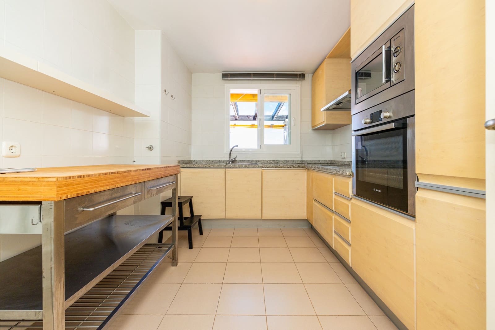 2 soverom Penthouse til salgs i Calahonda med svømmebasseng garasje - € 495 000 (Ref: 9916407)