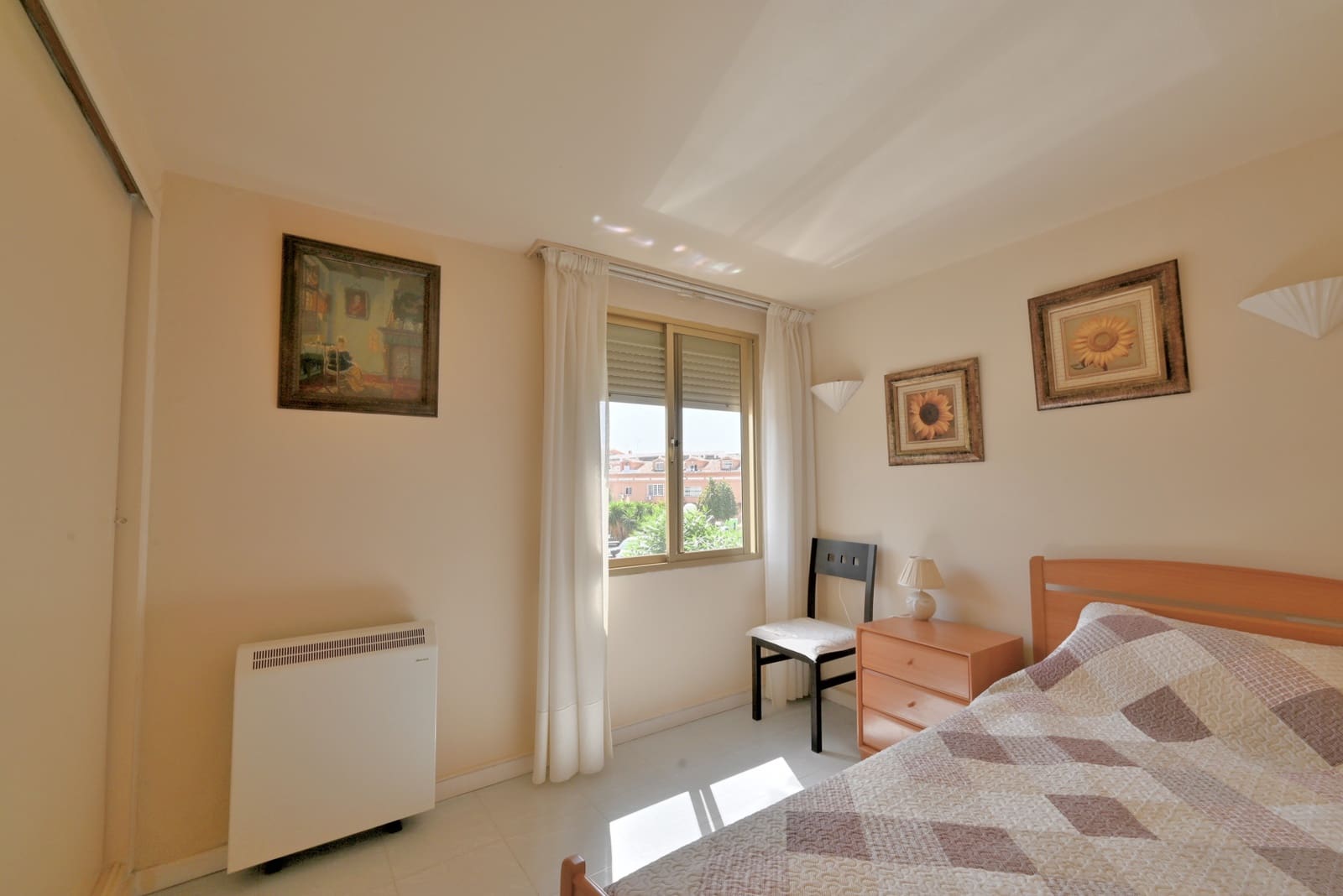 Casa de 3 habitaciones en Calahonda en venta con piscina garaje - 350.000 € (Ref: 9919191)