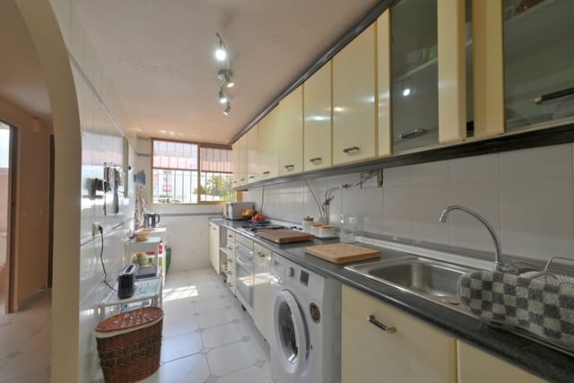 3 Zimmer Haus zu verkaufen in Calahonda, Mijas mit Pool Garage - 350.000 € (Ref: 9919191)
