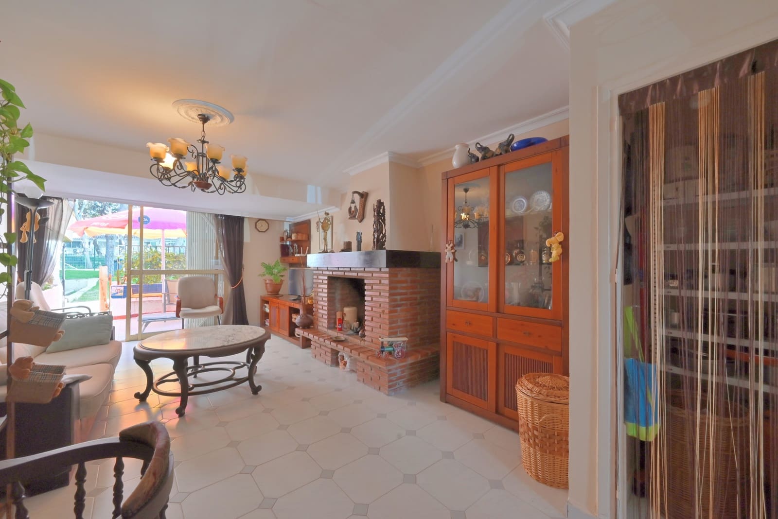 Casa de 3 habitaciones en Calahonda en venta con piscina garaje - 350.000 € (Ref: 9919191)