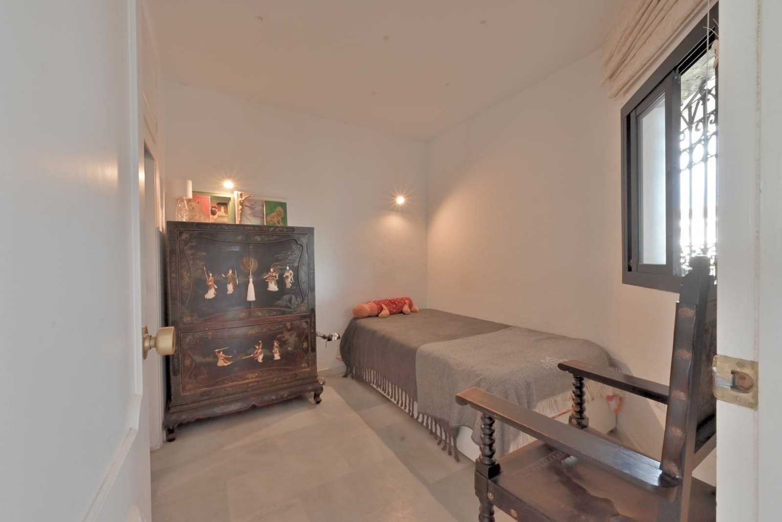 Apartamento de 2 habitaciones en Calahonda en venta con piscina garaje - 350.000 € (Ref: 9923122)