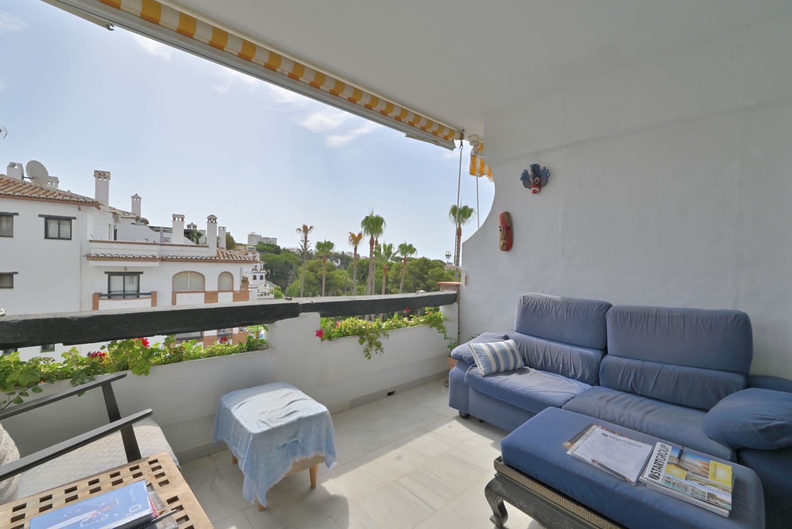 Apartamento de 2 habitaciones en Calahonda en venta con piscina garaje - 350.000 € (Ref: 9923122)