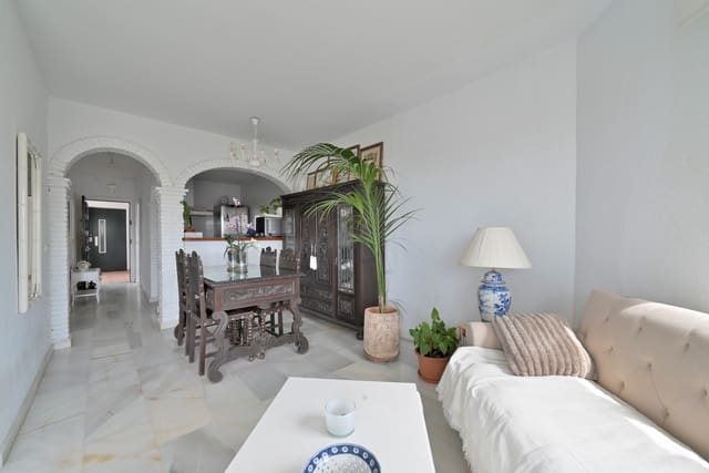 Apartamento de 2 habitaciones en Calahonda, Mijas en venta con piscina garaje - 350.000 € (Ref: 9923122)