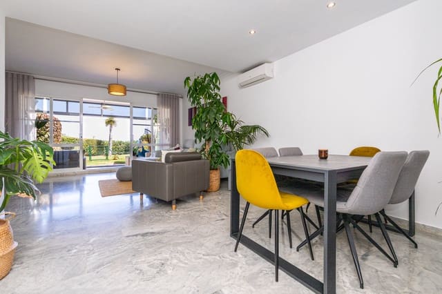 4 soverom Hus til salgs i Calahonda, Mijas med svømmebasseng garasje - € 585 000 (Ref: 9923123)