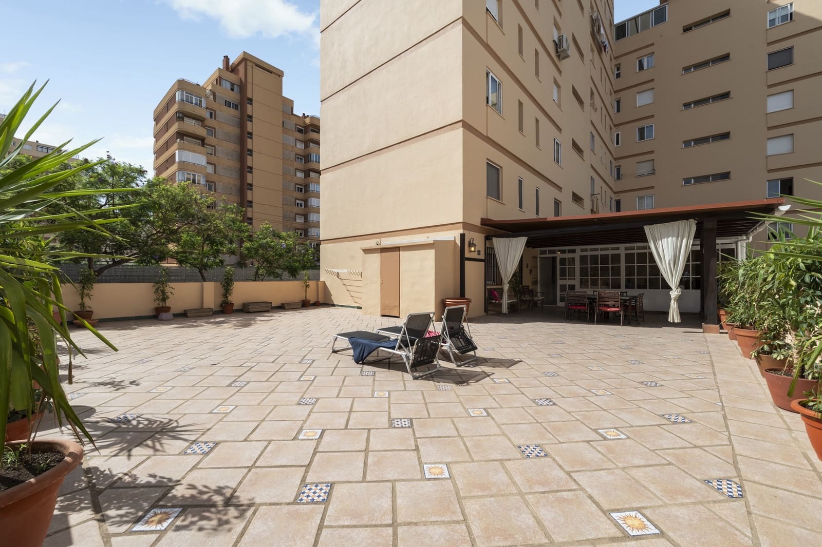 2 slaapkamer Appartement te koop in Fuengirola - € 495.000 (Ref: 9926590)